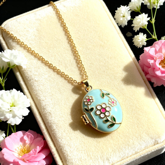 Turquoise Daisy Oval Photo Locket Necklace – Personalized Keepsake Gift