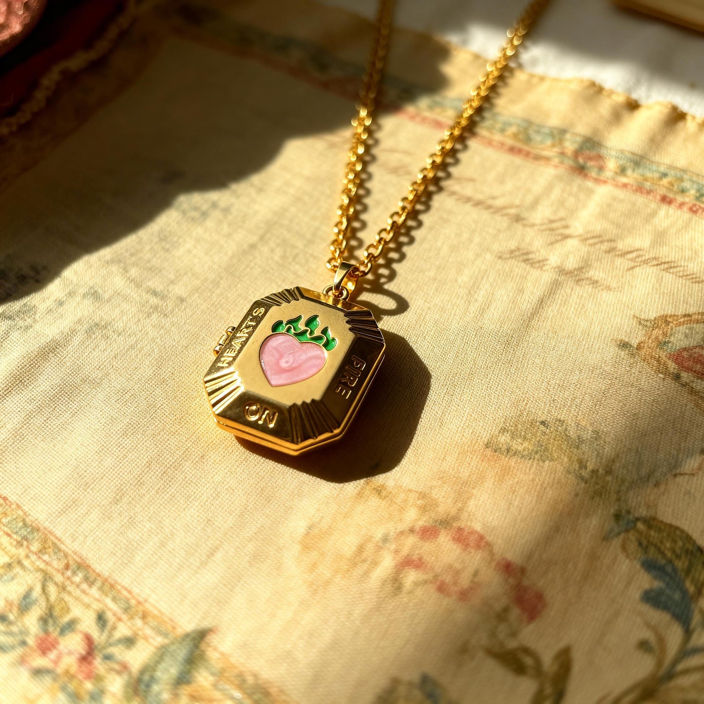 Heart Photo Locket Necklace – Personalized Keepsake Gift