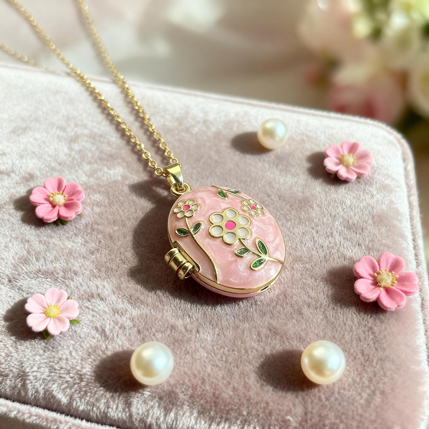 Pink Floral Oval Photo Locket Necklace – Personalized Keepsake Gift