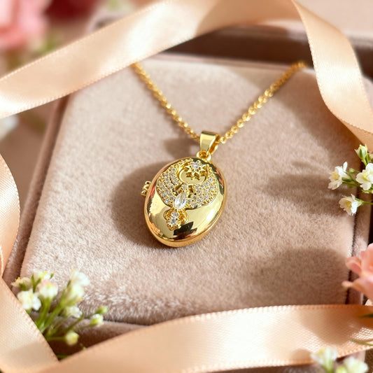 Phoenix Oval Photo Locket Necklace – Personalized Keepsake Gift