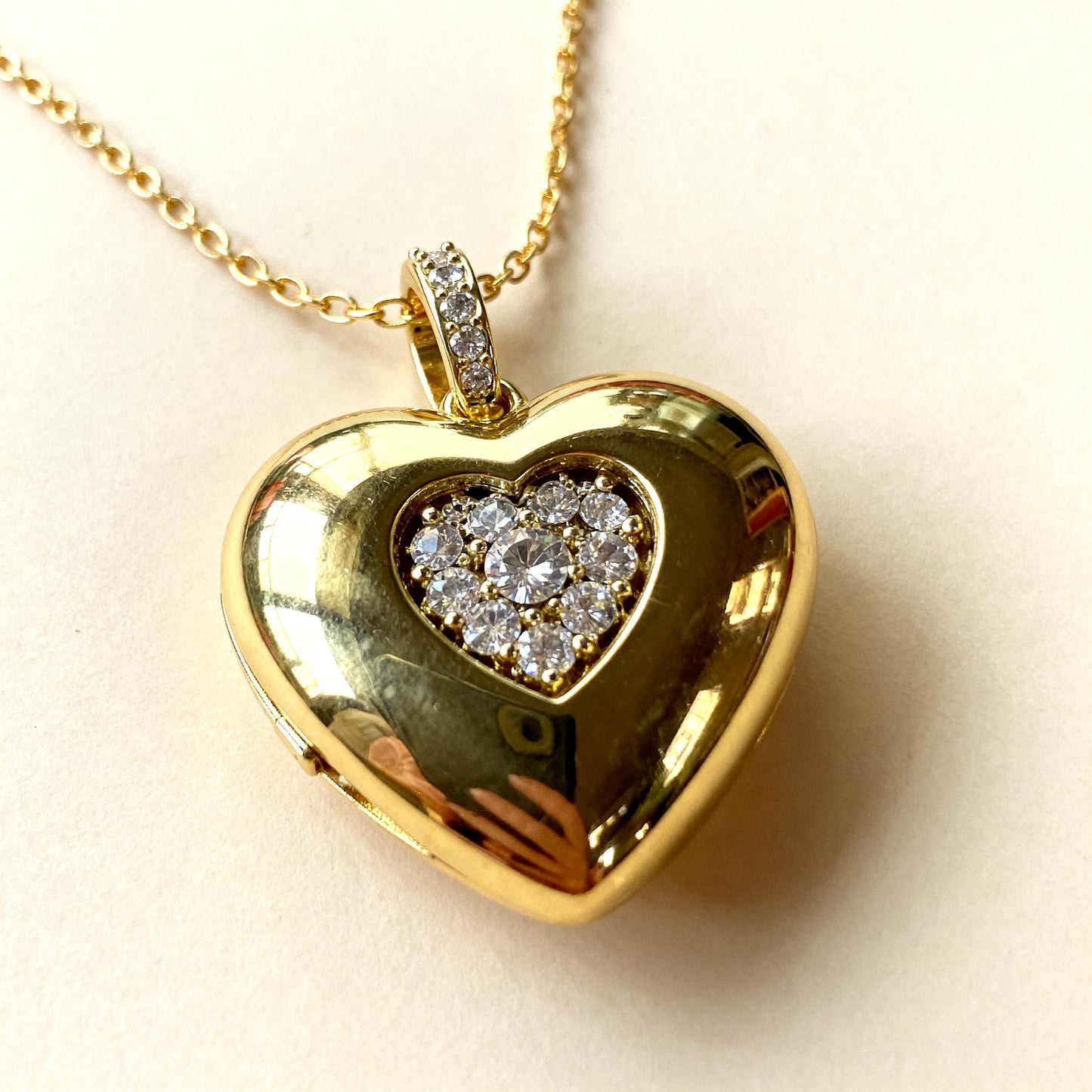 Crystal Heart Photo Locket Necklace – Personalized Keepsake Gift
