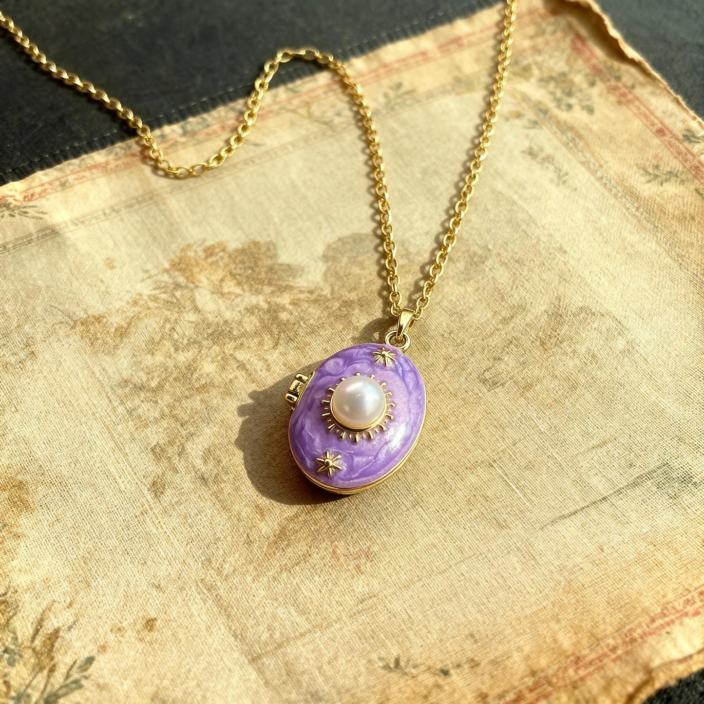 Purple Pearl Oval Photo Locket Necklace – Personalized Keepsake Gift
