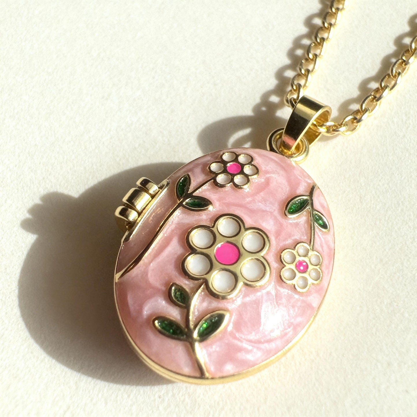 Pink Floral Oval Photo Locket Necklace – Personalized Keepsake Gift