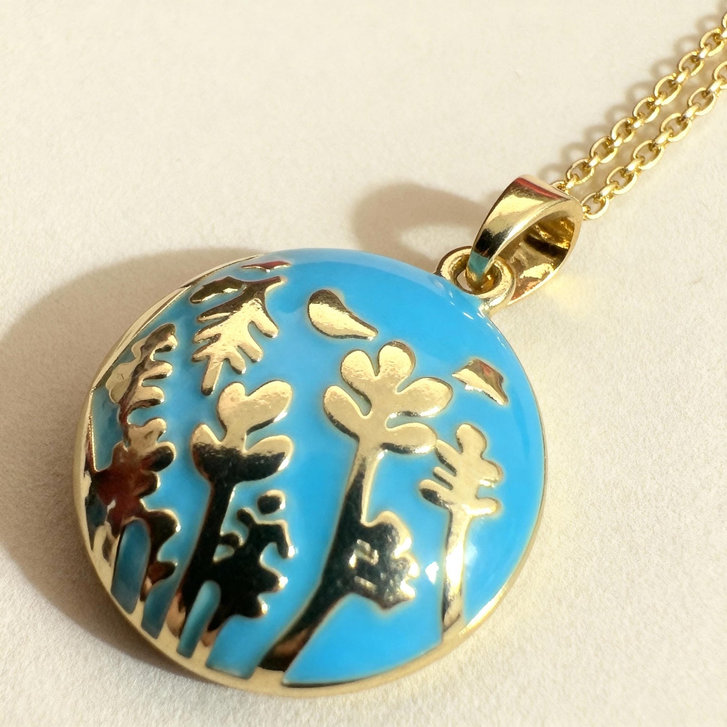 Blue Floral Round Photo Locket Necklace – Personalized Keepsake Gift