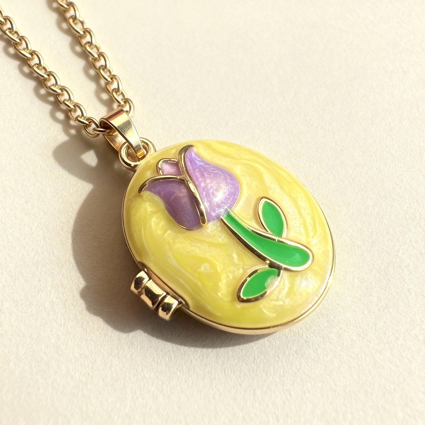 Yellow Tulip Oval Photo Locket Necklace – Personalized Keepsake Gift