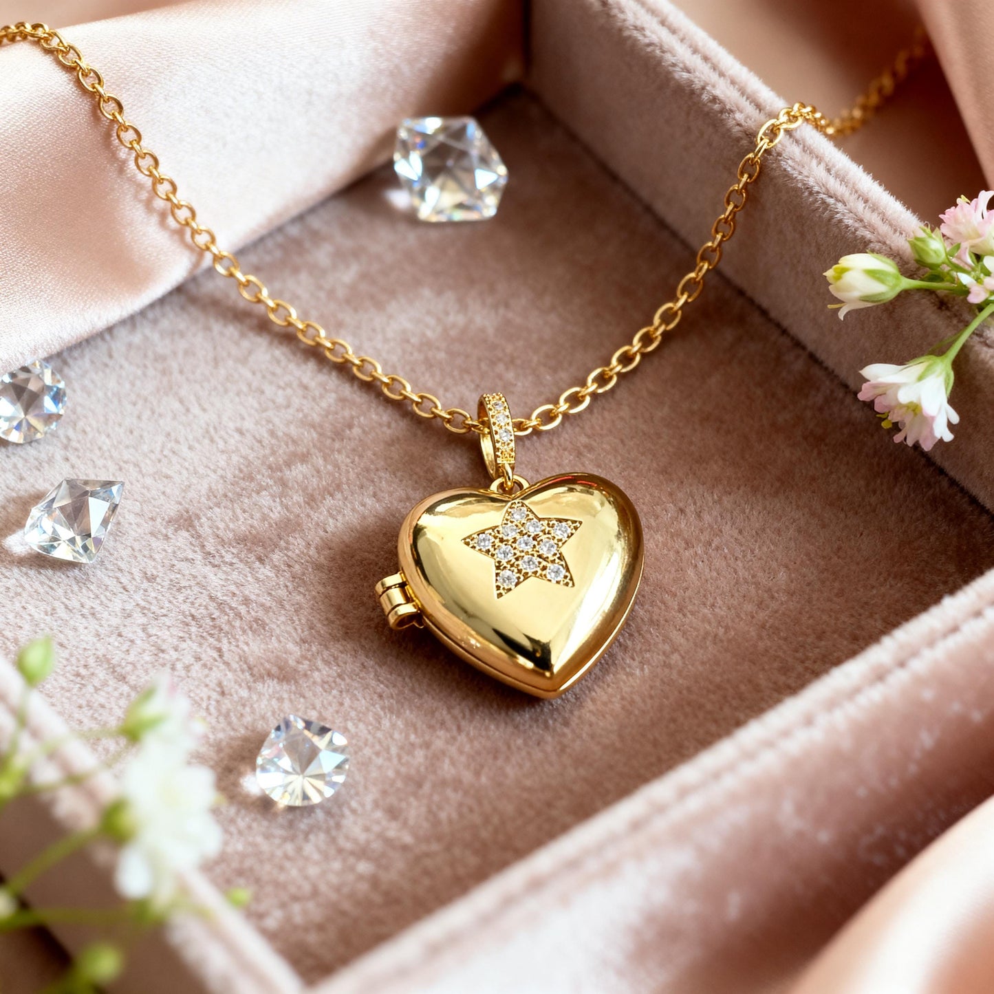 Crystal Star Heart Photo Locket Necklace – Personalized Keepsake Gift
