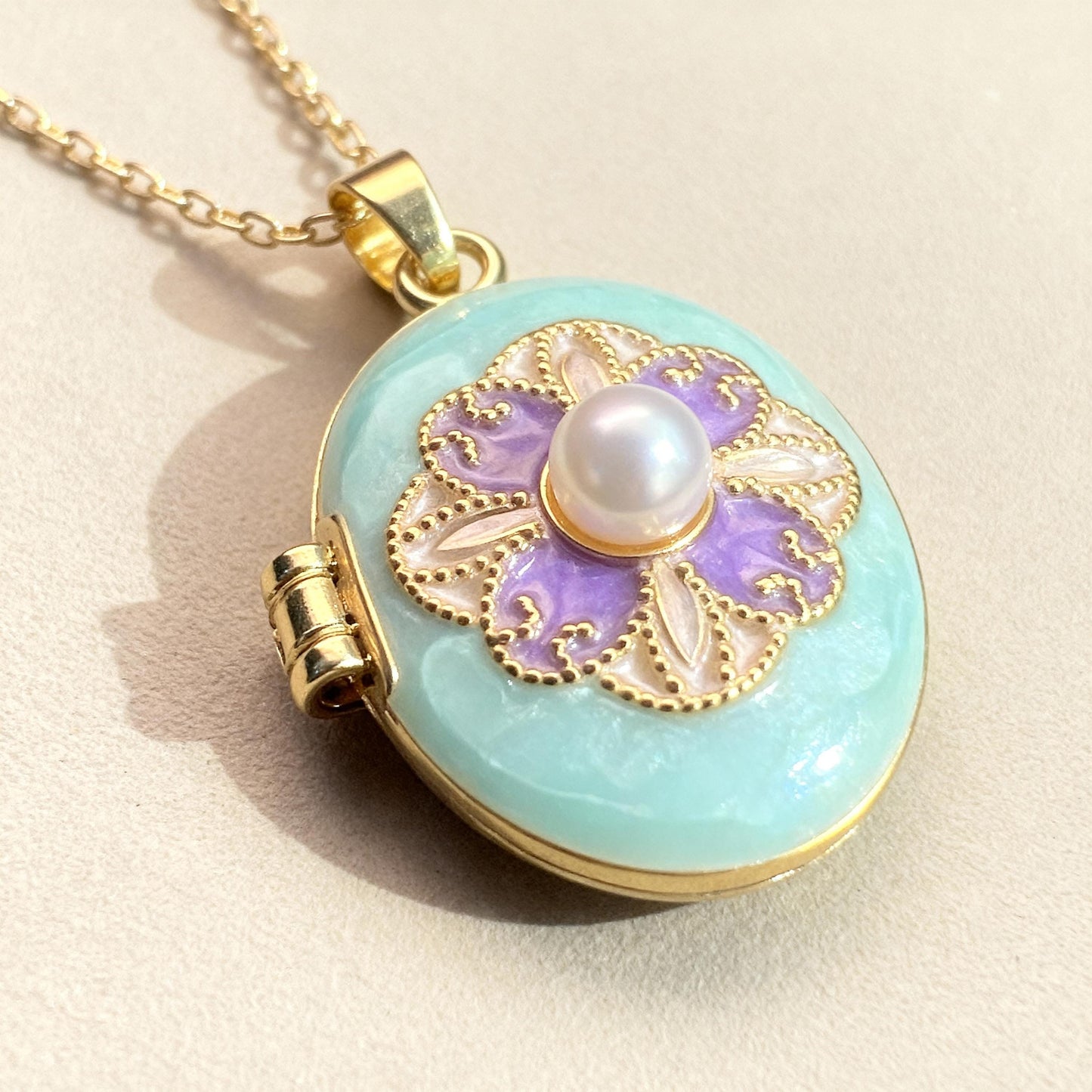 Mint Pearl Floral Oval Photo Locket Necklace – Personalized Keepsake Gift