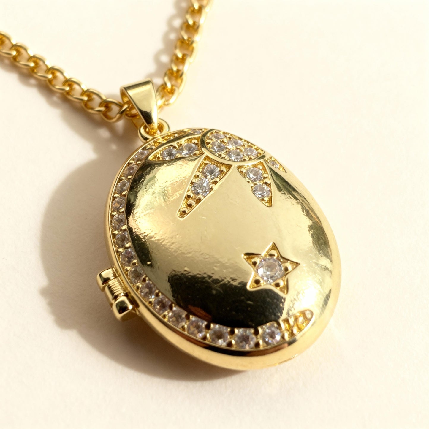 Star & Moon Oval Photo Locket Necklace – Personalized Keepsake Gift