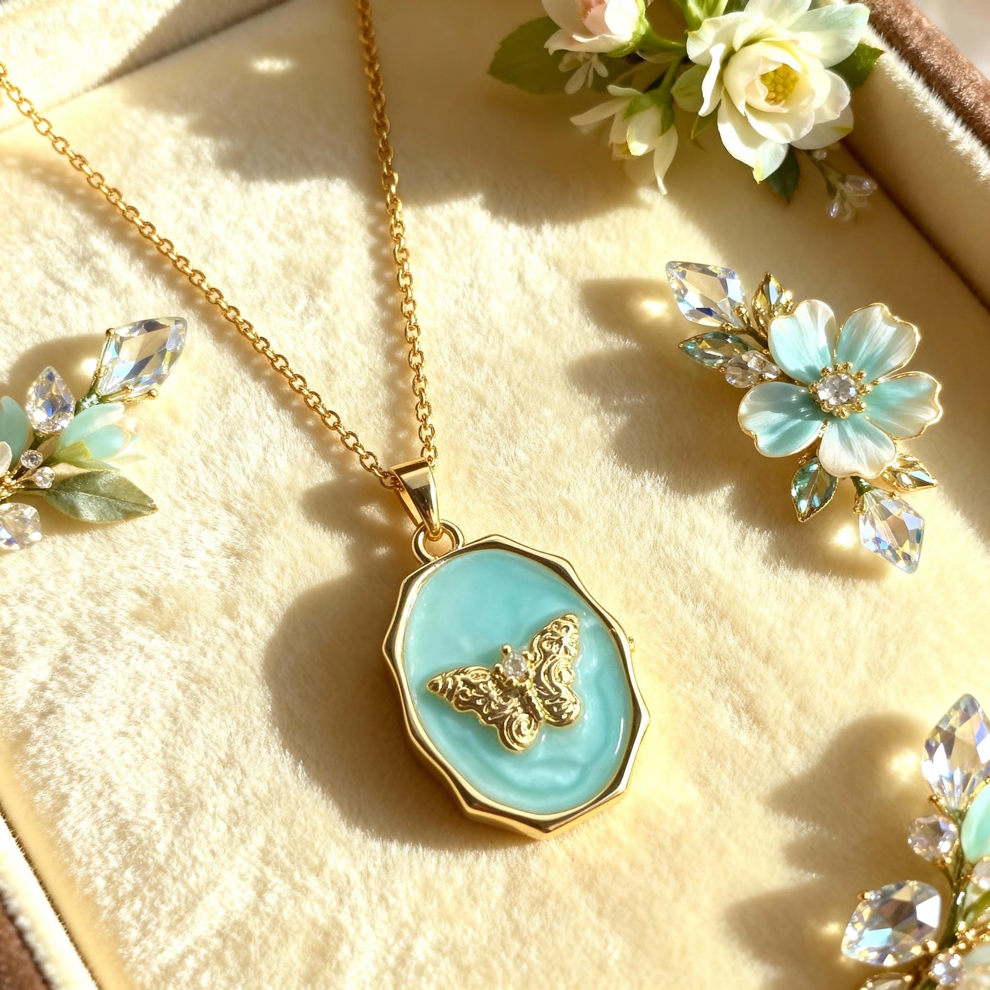 Butterfly Photo Locket Necklace – Personalized Keepsake Gift