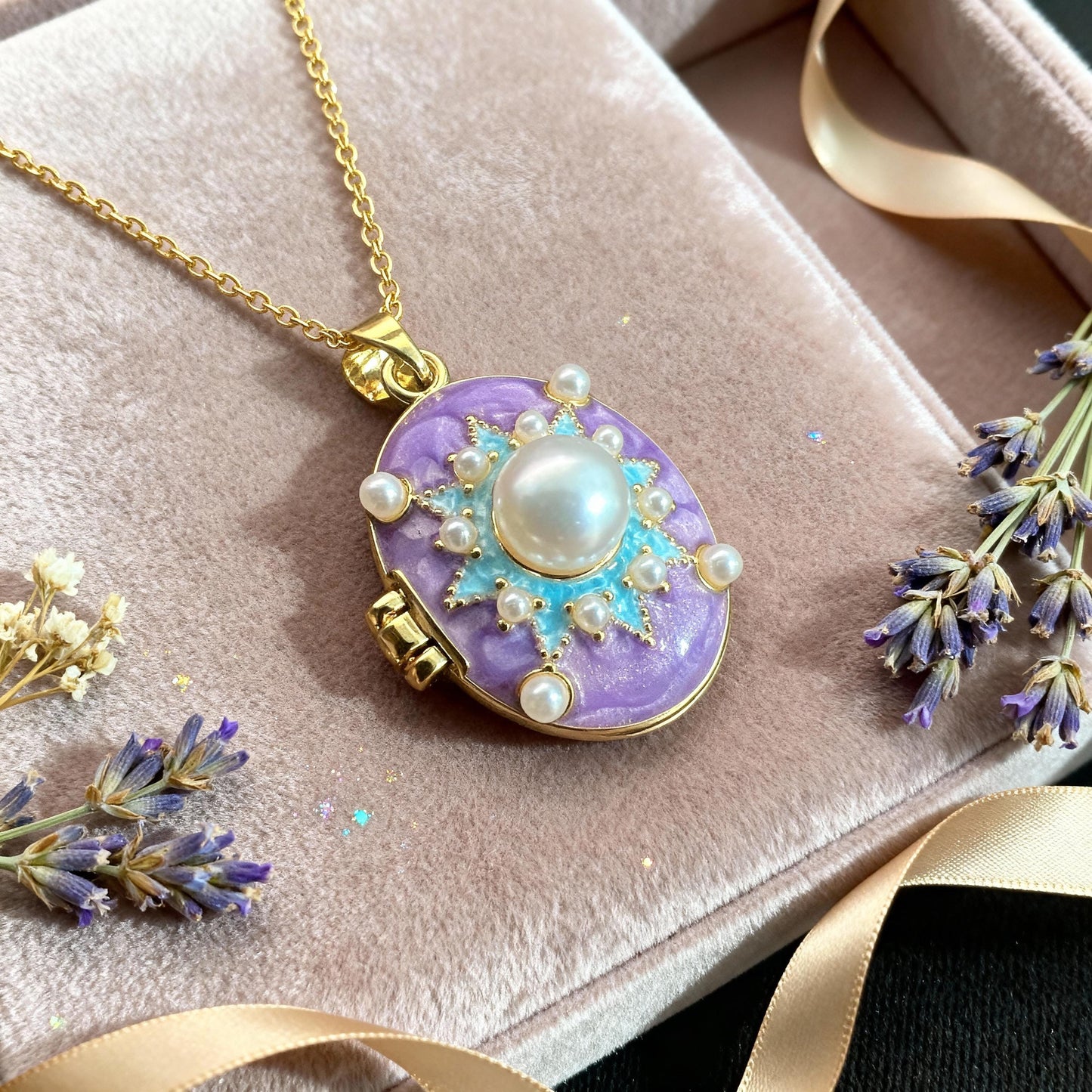 Purple Pearl Star Oval Photo Locket Necklace – Personalized Keepsake Gift