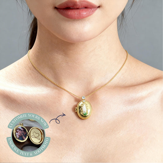 Firefly Oval Photo Locket Necklace – Personalized Keepsake Gift