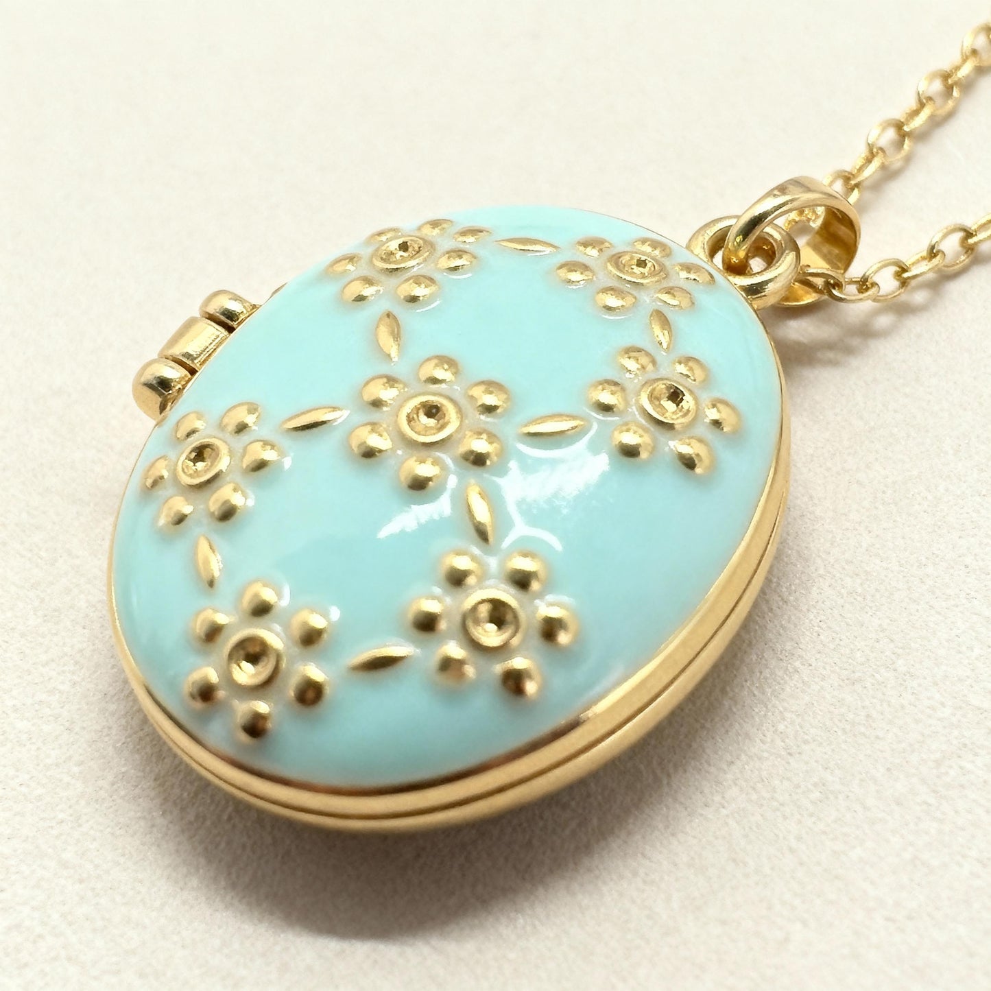 Blue Floral Oval Photo Locket Necklace – Personalized Keepsake Gift