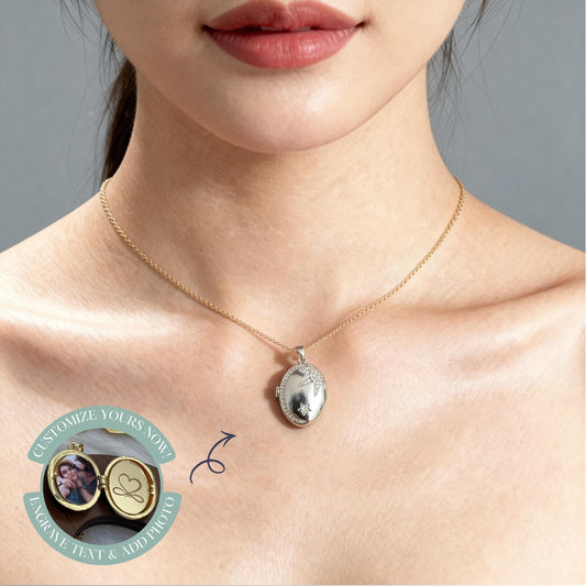 Crystal Star Oval Photo Locket Necklace – Personalized Keepsake Gift