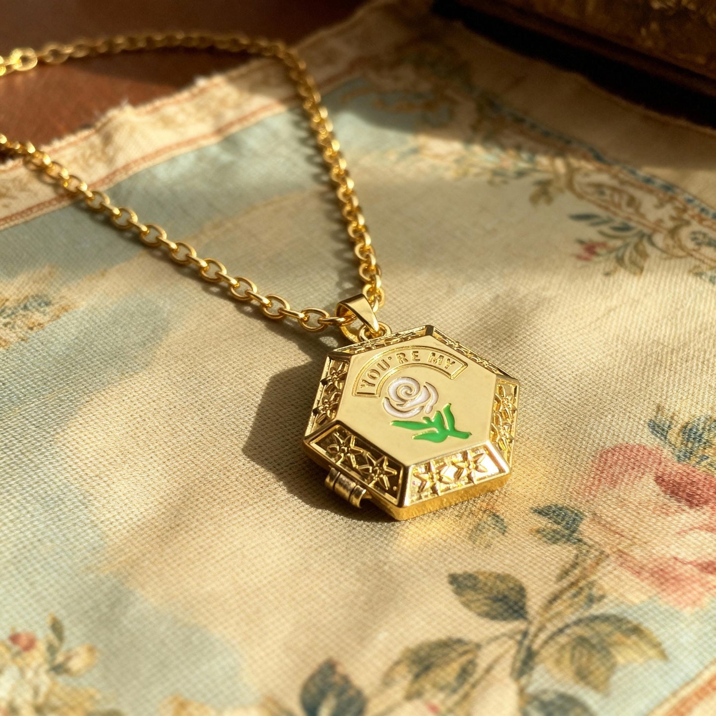Rose Hexagon Photo Locket Necklace – Personalized Keepsake Gift
