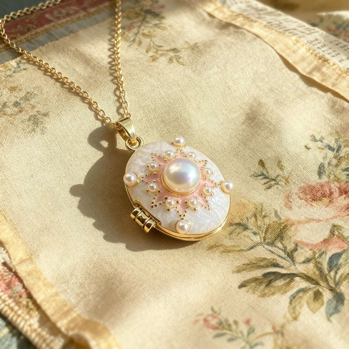Mother of Pearl Crystal Oval Photo Locket Necklace – Personalized Keepsake Gift