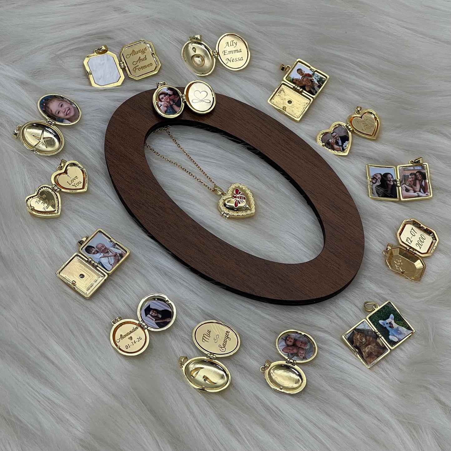 Bee Heart Photo Locket Necklace – Personalized Keepsake Gift