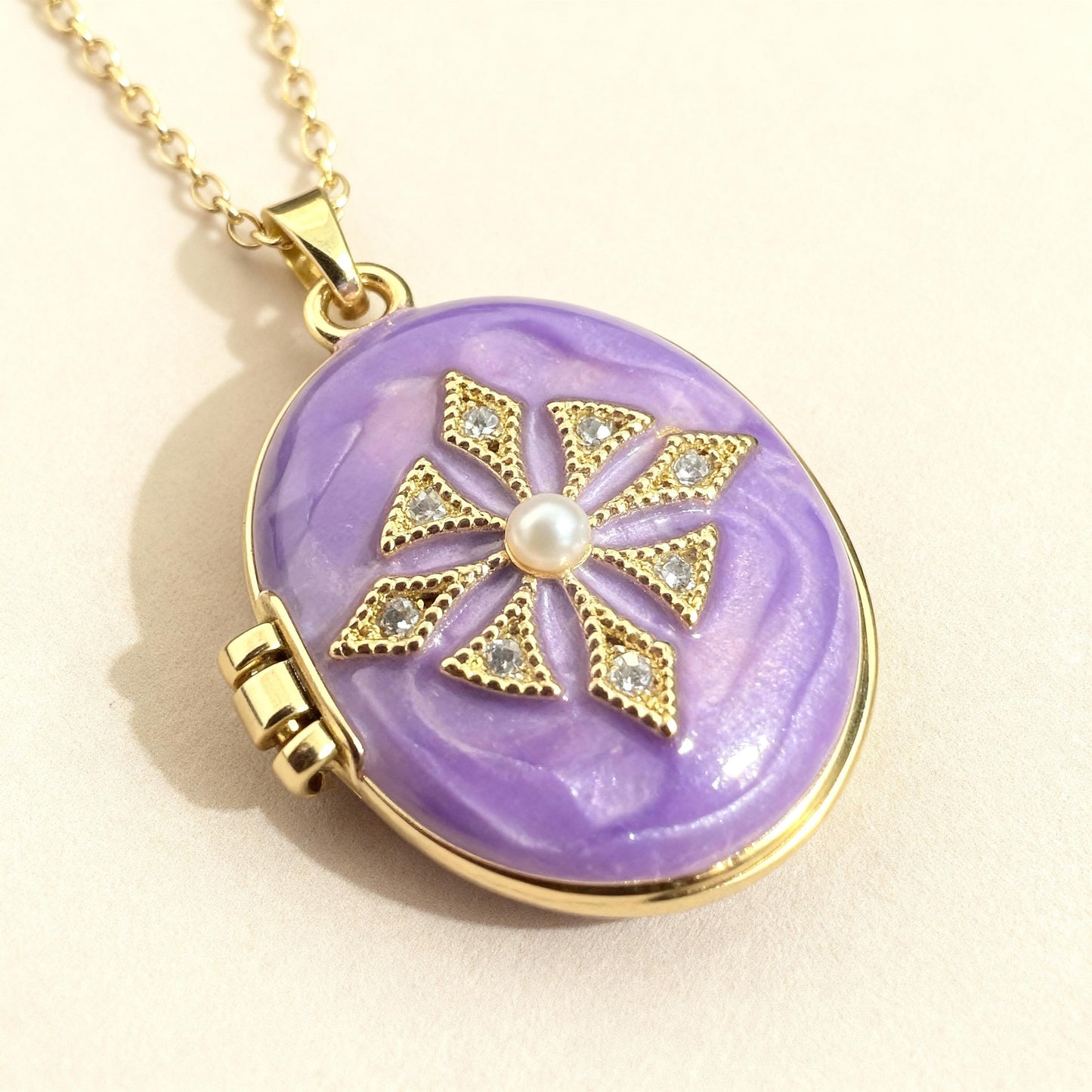 Purple Pearl Oval Photo Locket Necklace – Personalized Keepsake Gift